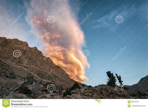 Sunset In Kings Canyon National Park Stock Image Image Of Protection