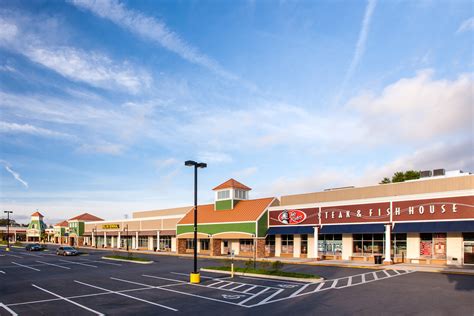 Lakeshore Plaza Pasadena Md Retail Space St John Properties Inc