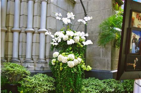 Lihat ide lainnya tentang rangkaian bunga, altar, bunga. Serafien - Perangkai Bunga Liturgis: Aneka Dekorasi Bunga
