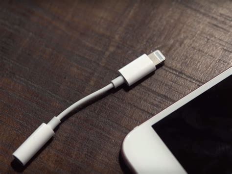 The Iphone 7 Is Going To Come With The Worlds Most Anticipated Dongle