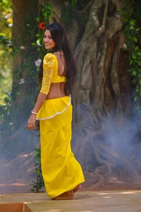 Sri Lankan Village Girl Sinhala Girl Batik Fashion Sri Lankan