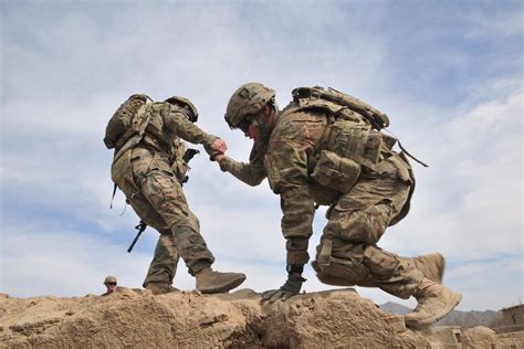 Seeking Help Is A Sign Of Strength Article The United States Army