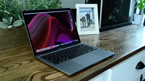 Review Apples Entry Level 2020 13 Inch Macbook Pro Is Yesterdays Tech For Todays Prices