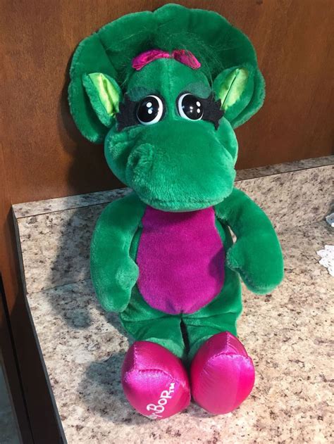 Kids will love to cuddle and play with these familiar friends. 1992 Vintage Baby Bop Plush Barney And Friends Green Girl Dinosaur 15" Doll | Girl dinosaur ...