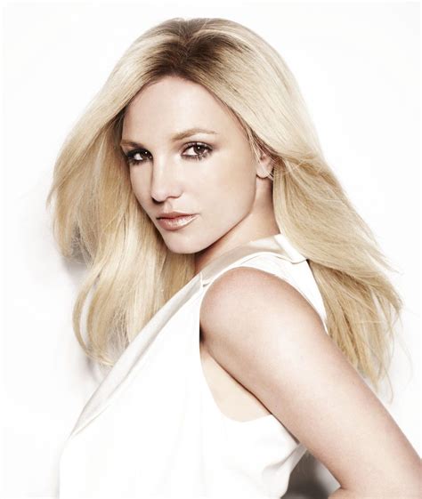 pin by saga spears on britney spears blonde celebrity hair hair styles britney spears hair