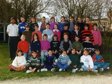 Photo De Classe Cm2 De 1992 école Primaire Copains Davant