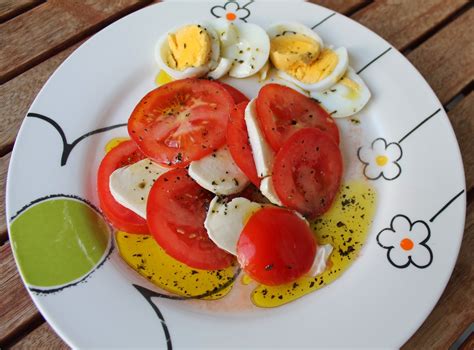 Mam En La Cocina Ensalada De Tomate Mozzarella Y Huevo