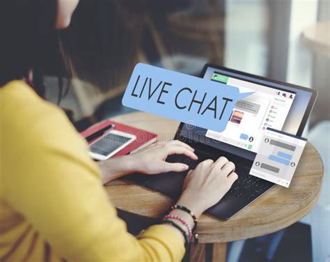 Concept De Web De Live Chat Chatting Communication Digital Image Stock