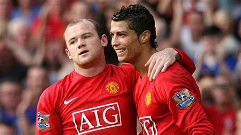 Wayne Rooney Ex Manchester United Captain Bemused By Criticism From