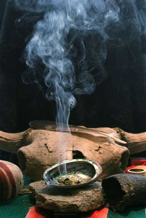 The Smudging Ceremony Two Eyed Seeing For Health
