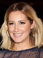 Ashley Tisdale Height - CelebsHeight.org