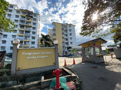 A visit to the batu caves is a welcome respite from the noise and traffic of kuala lumpur city. RUMAH UNTUK DISEWA PANGSAPURI SRI BATU, TAMAN BATU MUDA ...