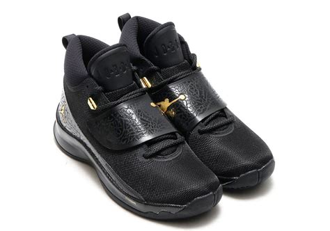 Jordan 5 black and gold,air jordan 3 wolf grey,black white and pink jordan 1,jordans black. Jordan Super Fly 5 PO 2017 Release Date - Sneaker Bar Detroit