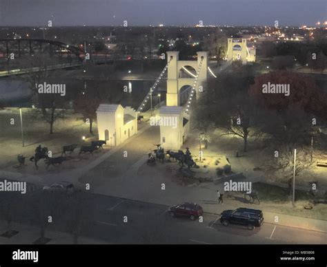 Historic Waco Suspension Bridge At Night In Waco Texas Stock Photo Alamy