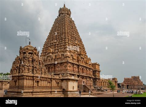 Brihadisvara Temple Thanjavur Tamil Nadu India Stock Photo Alamy