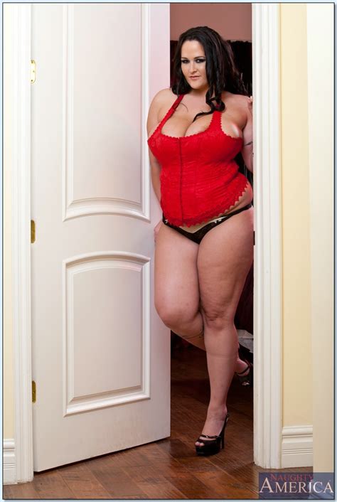Bbw Wife Carmella Bing Stripping From Red Corset And Squeezing Big Tits Porn Pictures Xxx