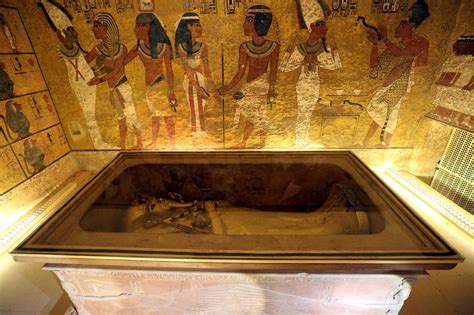 Experts Optimistic King Tuts Tomb May Conceal Egypts Lost Queen Nbc News