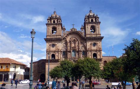 【携程攻略】库斯科库斯科大教堂景点来到古城武器广场，最显眼的是库斯克大教堂（catedral Del Cuzco）。