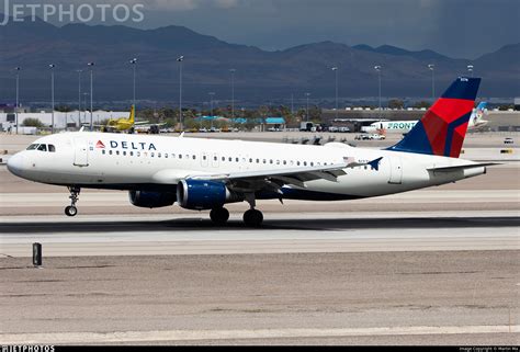 N376nw Airbus A320 212 Delta Air Lines Martin Ma Jetphotos