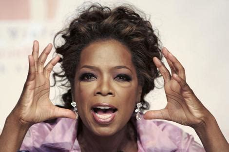 The Social Shuttle Exclusive Oprah To Pose Nude