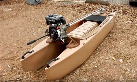 Wavewalk 500 Kayak With Long Tail Surface Drive For Shallow Streams
