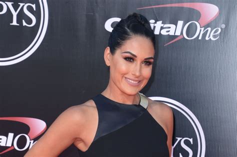 Brie Bella On First Pregnancy It Has Kicked My Butt