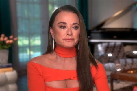 Kyle Richards Breaks Down Over Best Friends Death By Suicide Lorene Shea Was ‘my Other Half