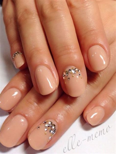 Trendy And Chic Designs For Short Nails Styleoholic