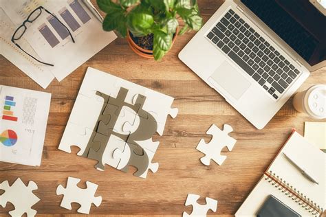Bitcoinmarkets subreddit is focusing on bitcoin but also covers altcoins partly. Bitcoin Trading Strategies - CryptoMarketStatus.com