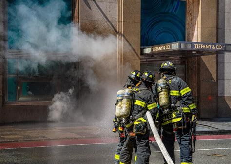 Tiffany And Co Catches Fire In Midtown Leaving Two People Injured Amnewyork