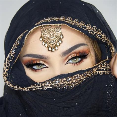 The Secrets And Tricks Of The Glamorous Makeup Of Arabic Women Bollywood Makeup Glamorous