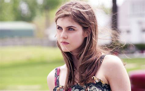 Alexandra Daddario Actress Face Women Blue Eyes Brunette Hd