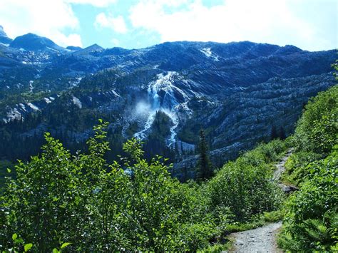 Great Glacier Trail Glacier National Park Bc Teds Outdoor World