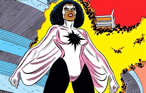 In the world of comic books, code names and titles are important. Todo sobre Monica Rambeau, la primera Capitana Marvel ...
