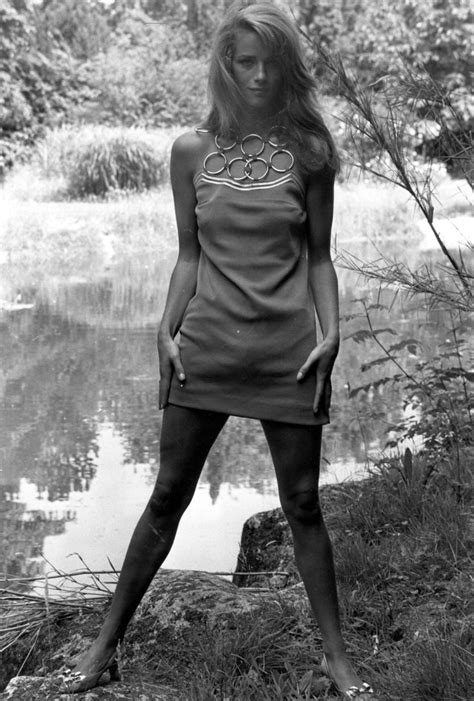 Charlotte Rampling S Best Style And Beauty Moments Charlotte Rampling Style Iconic Women