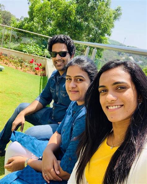 This the age when usually other pv sindhu is a fighter. PV Sindhu 🏸 | P v sindhu, Couple photos, Photo