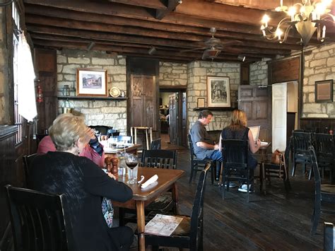 Old Talbott Tavern Bardstown Ky This Is A Charming Restaurant In An