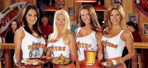 Hooters Hello From The Five Star Vagabond