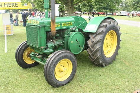 Check spelling or type a new query. John Deere Model D - Tractor & Construction Plant Wiki - The classic vehicle and machinery wiki