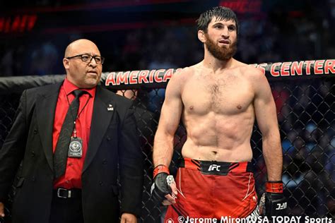 Sports Illustrated Notebook Magomed Ankalaev Aiming To Become Dagestan