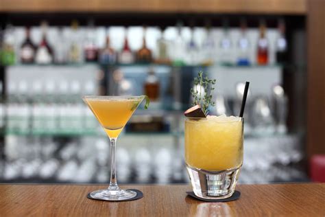 Bartenders Guide To The Most Popular Bar Drinks