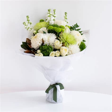 Classic White Bouquet Code Bloom Perth Florist Fresh Flower Bouquets