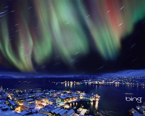 Hammerfest Norway Northern Lights Over Bing Wallpaper Preview