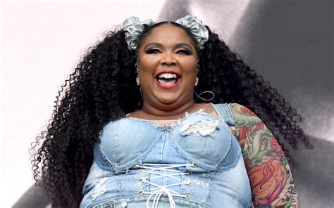 Lizzo Reveals Her Road To Self Love With Inspiring Confidence Quotes Parade