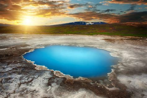 Hveravellir Geothermal Area And Hot Spring Iceland Travel Guide