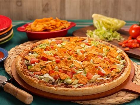 5 Spots To Score Taco Pizza Around Des Moines