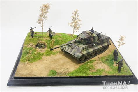 135 Diorama King Tiger Tank Meng Ready For Inspection Armour