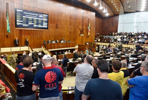 Plenário da Assembleia Legislativa aprova adesão do RS ao Regime de