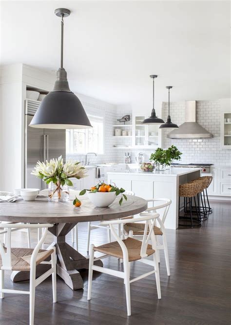 Unique Modern Farmhouse Eat In Kitchen The Stylish In Addition To
