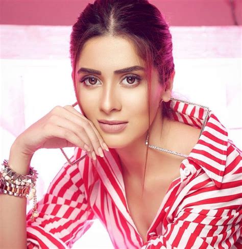pakistani actresses biography hot stills photos pakistani hot models vrogue